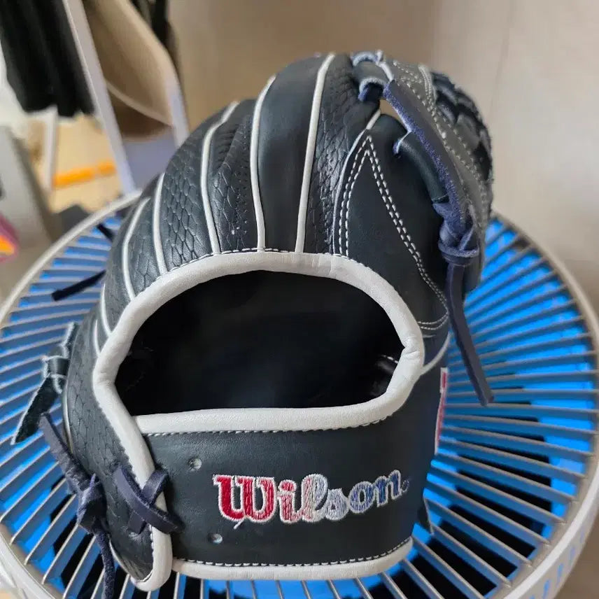 [BUNJANG] Wilson B2 National Team Model Glove / 윌슨 B2 국대모델 판매합니다