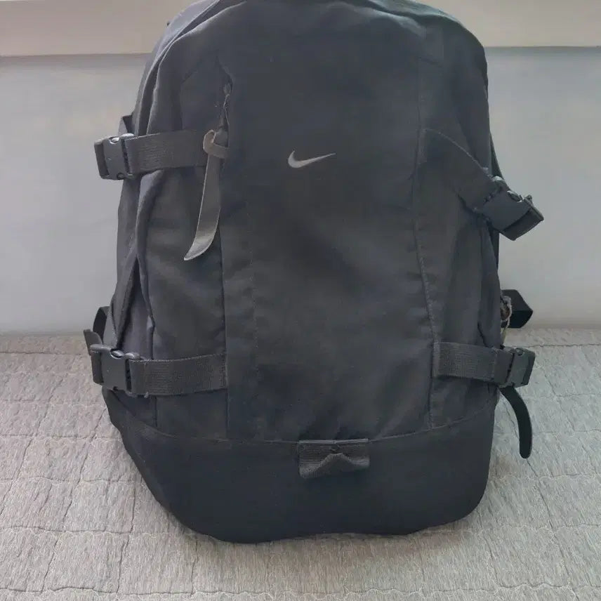 [BUNJANG] Nike Old School Backpack / 나이키 올드스쿨 백팩