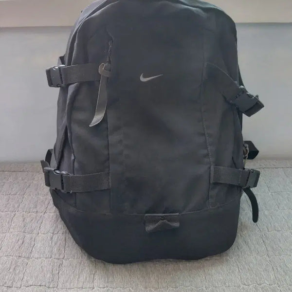 [BUNJANG] Nike Old School Backpack / 나이키 올드스쿨 백팩