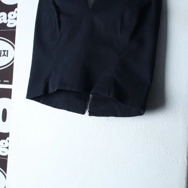 [BUNJANG] S-M NÜ Basic Sleeveless T-shirt Tank Top Navy / W(S-M) 앤유 반팔 티셔츠 탱크탑 네이비 민소매-H36493