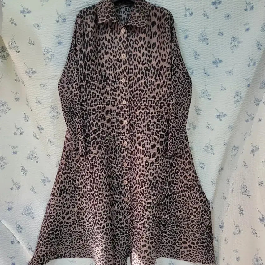 [BUNJANG] Pleats Long Jacket / 플리츠롱쟈켓