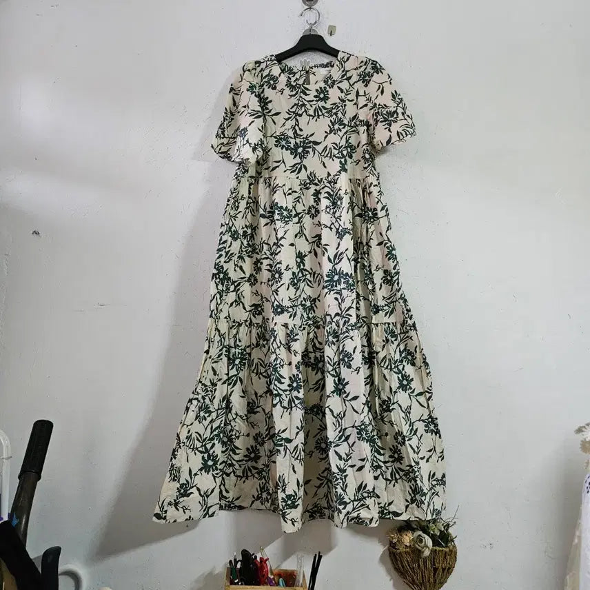 [BUNJANG] Floral Pattern Maxi Dress / 플로럴 패턴 맥시 원피스
