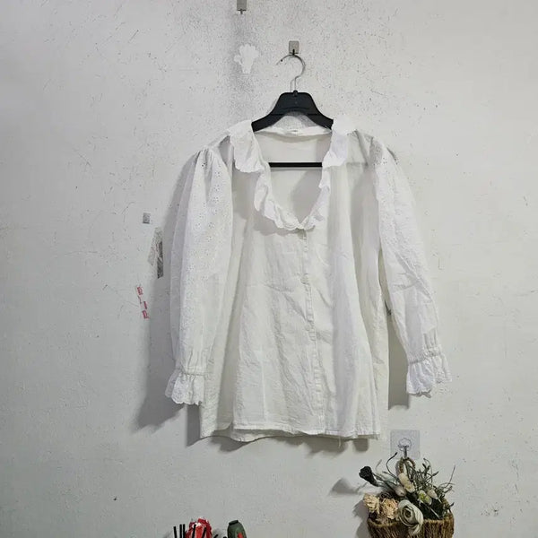 [BUNJANG] White Frill Blouse / 화이트 프릴 블라우스