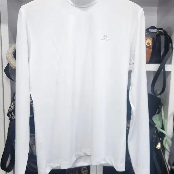 [BUNJANG] Millet Golf Functional Inner T-Shirt 95 / 밀레 골프 기능성 이너 티 95