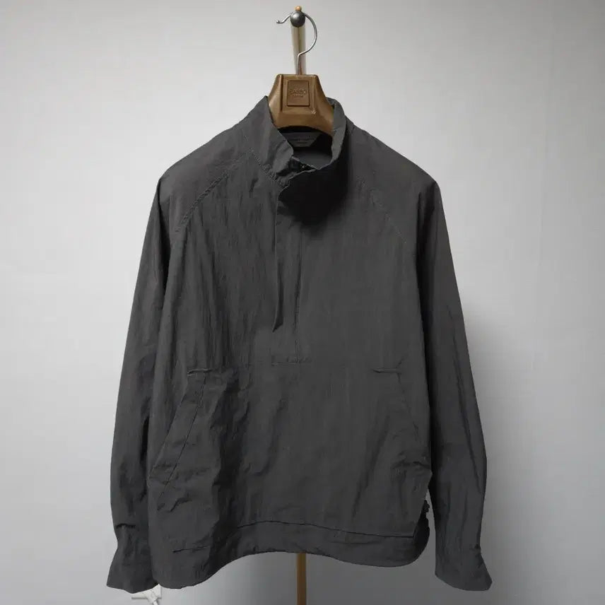 [BUNJANG] La Fitte Store Anorak Windbreaker Jacket (Charcoal, Size M) / M ) 라퍼지스토어 바스락 아노락 바람막이