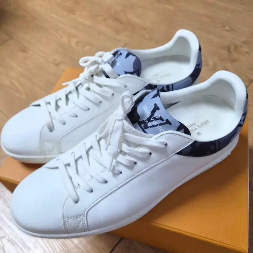 [BUNJANG] Louis Vuitton Monogram Sneakers White Size 7 (260) / 루이비통스니커즈,정품,7,사이즈,260