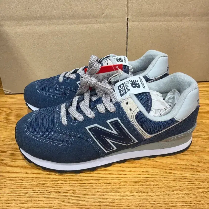 [BUNJANG] New Balance WL574EN Navy Sneakers (Size 245) / 뉴발란스 WL574en 245사이즈 새상품