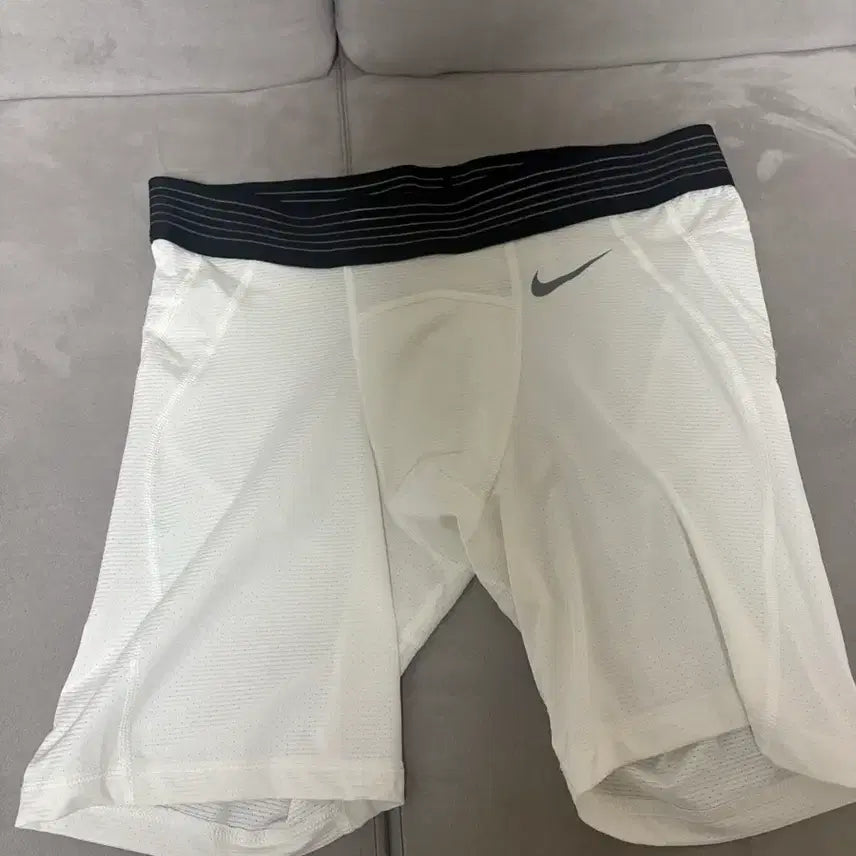 [BUNJANG] Nike Pro Men's Compression Half Tights / 나이키 프로 남성 기능성 하프 타이츠 컴프레션 쇼츠