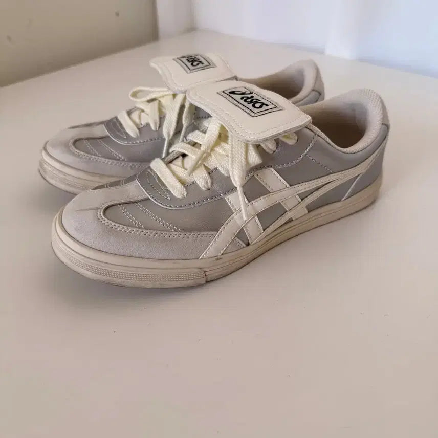 [BUNJANG] Asics Aaron 2.0 1203A720-020 Sneakers / 아식스 에어론 2.0 (Asics Aaron 2 0)