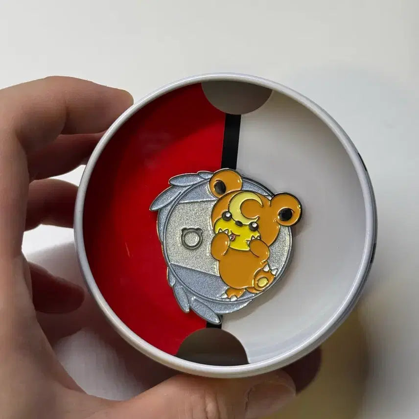 [BUNJANG] Gomgom Badge / 깜지곰 뱃지