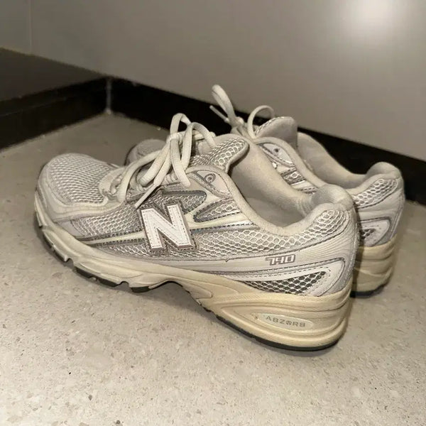 [BUNJANG] New Balance 740 Sea Salt Sneakers 235 / 뉴발란스 740 씨솔트 235
