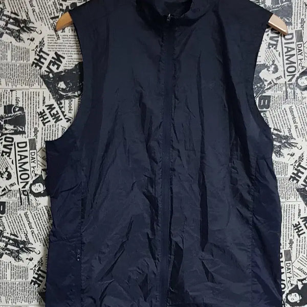[BUNJANG] Arc'teryx Windbreaker Vest Size 100 / 아크테릭스 바람막이 조끼 사이즈100