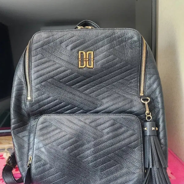 [BUNJANG] Daks Quilted Leather Backpack with Tassel Detail / 닥스백팩