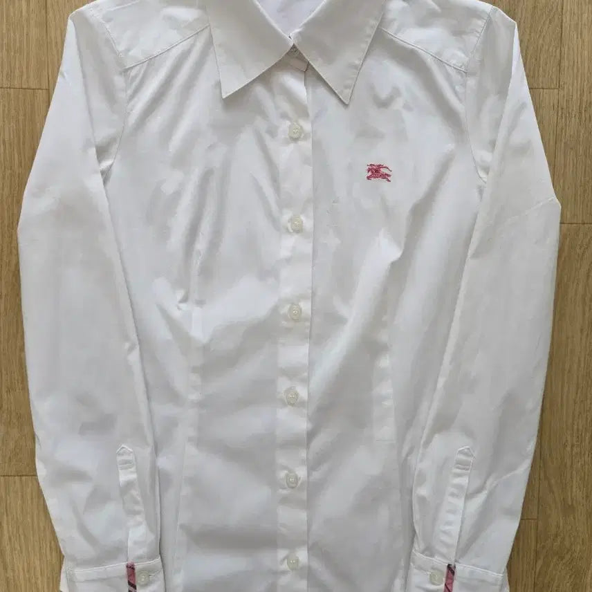 [BUNJANG] Burberry Women's Long Sleeve White Shirt / 버버리 여성 긴팔 화이트 셔츠 팝니다.