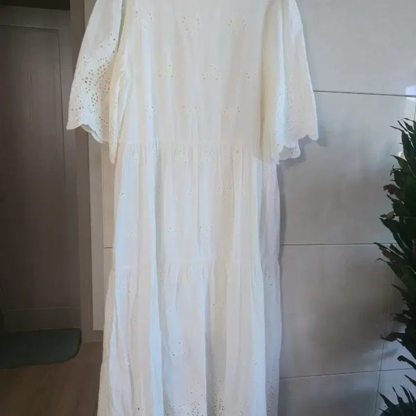 [BUNJANG] White Embroidered Punching Long Dress / 흰색 자수 펀칭 롱 원피스 55~66