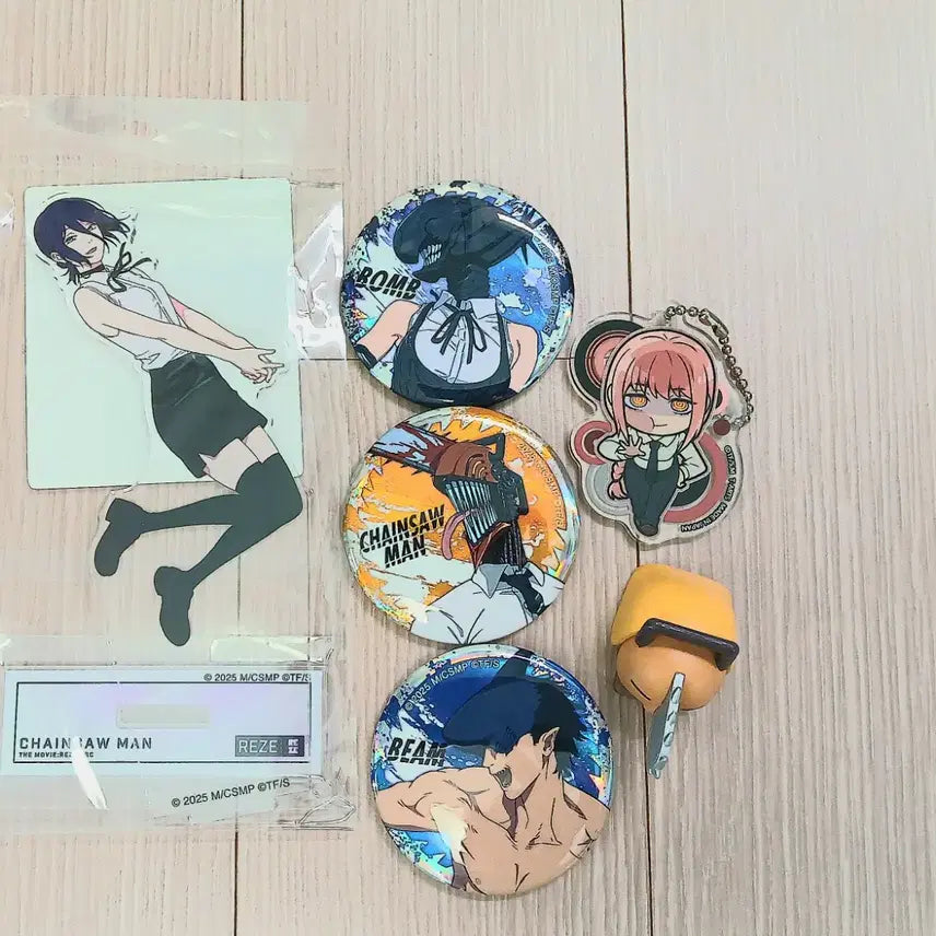 [BUNJANG] Chainsaw Man Acrylic Stand, Can Badge, Figure, Keyring Bundle Set / 체인소맨 아크릴 스탠드 캔뱃지 피규어 키링 일괄