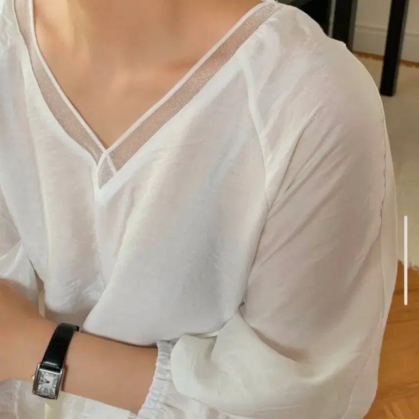 [BUNJANG] Organza Man-to-Man Blouse / 오간자 맨투맨 블라우스 색상택1