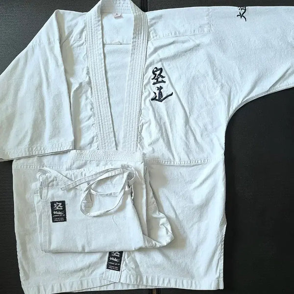 [BUNJANG] Daedosuk Kudo Official White Uniform Size 4/5 / 대도숙쿠도 백색 공인도복 4호 5호 판매합니다