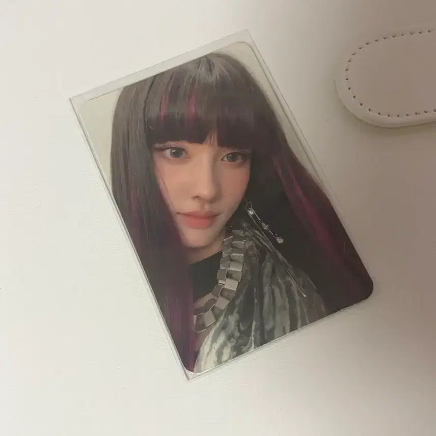 [BUNJANG] STAYC Yoon So Bad Album Photocard / 스테이씨 윤 쏘배드 쏘밷 앨포