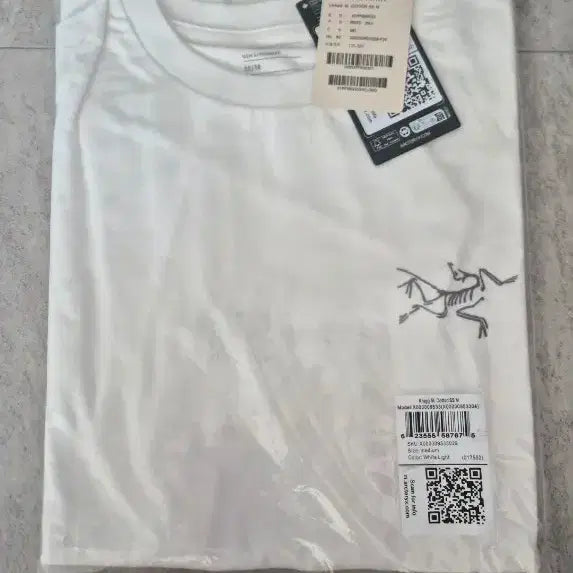 [BUNJANG] Arc'teryx T-Shirt White M / 아크테릭스 반팔티 화이트 M