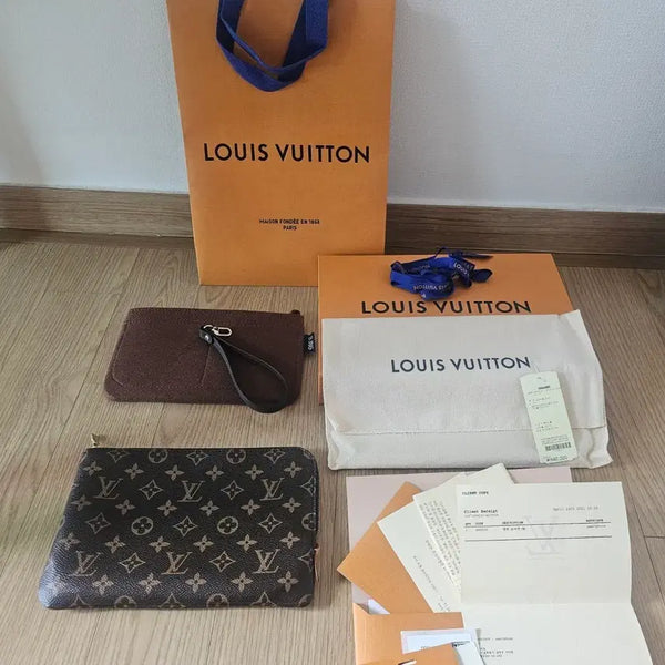 [BUNJANG] Louis Vuitton Etui Voyage PM / 루이비통 에튀보야주PM (풀박정품)