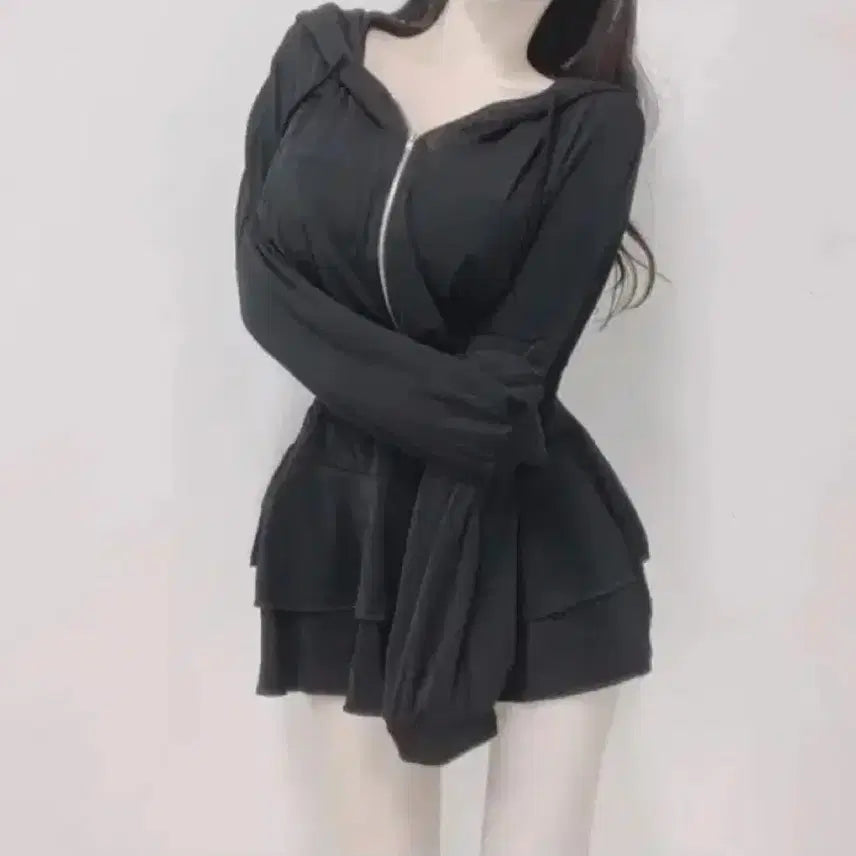 [BUNJANG] Youlala 2-Tier Ruffle Flare Mini Skirt (Black) / [유어로즈]2단 캉캉 플레어 미니스커트 (블랙)