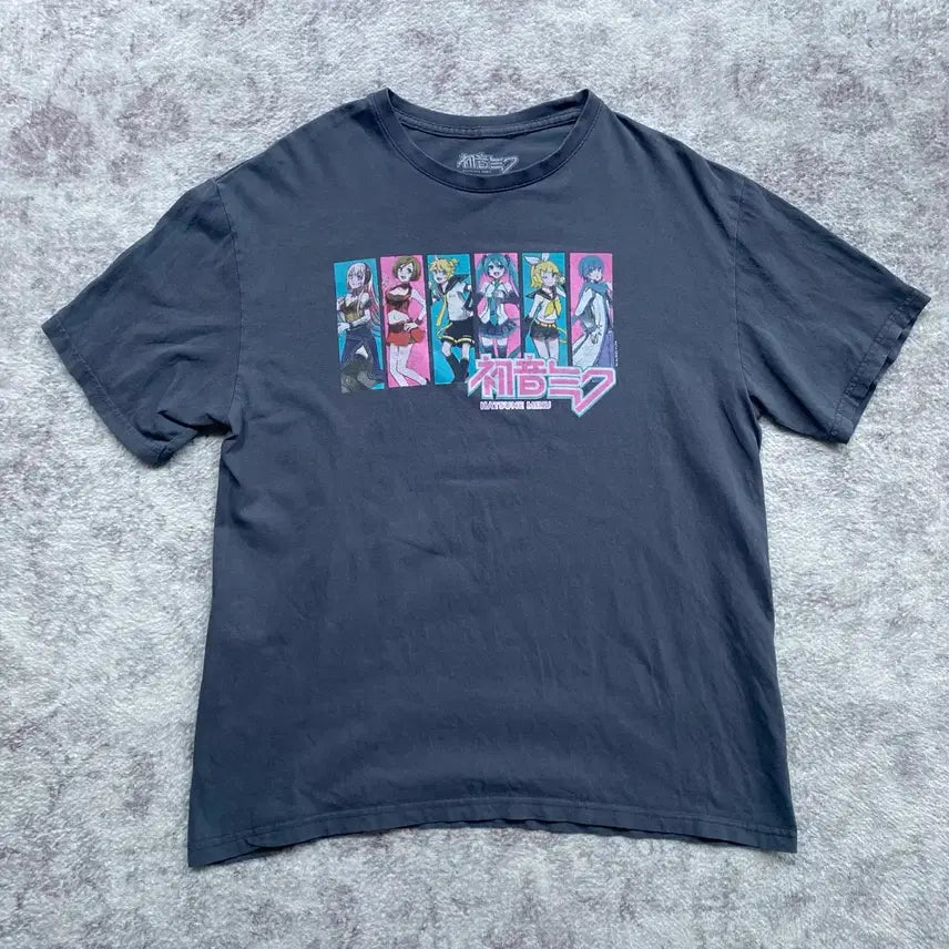 [BUNJANG] Hatsune Miku Official Anime T-Shirt / 하츠네 미쿠 오피셜 애니메이션 티셔츠 애니티