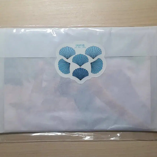[BUNJANG] OH MY GIRL Summer Package Hologram Postcard Set (Sealed) / 오마이걸 여름이 들려 md 홀로그램 엽서 세트 미개봉