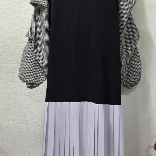 [BUNJANG] Black Check Puff Sleeve Pleated Long Dress / 블랙 체크 퍼프 소매 플리츠 롱 원피스