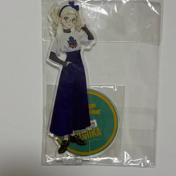 [BUNJANG] Aikatsu Yurika Village Vanguard Acrylic Stand (Sealed) / 아이카츠 유리카 빌리지 뱅가드 아크릴 미개봉