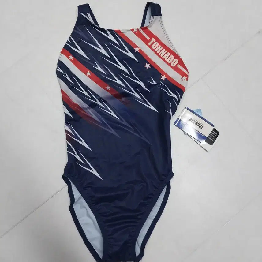 [BUNJANG] Tornado Swimsuit M (85-90) / 텍달린새거 토네이도 수영복 85~90 M