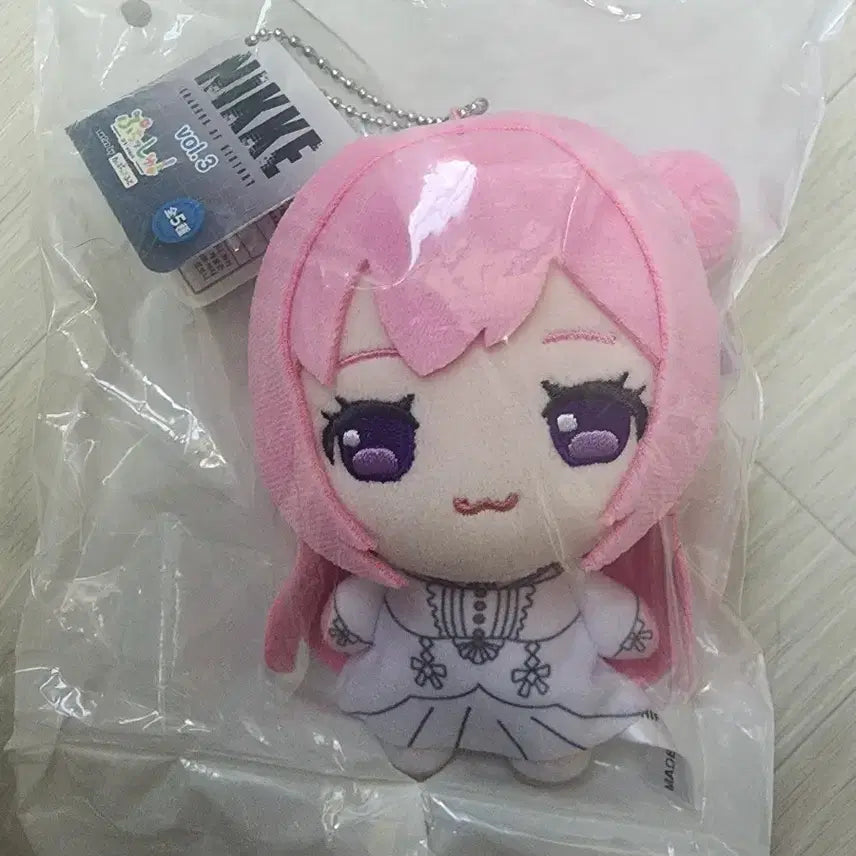 [BUNJANG] Nier: Automata Dorothy Pochisu Plush Doll / 니케 도로시 푸치슈 인형
