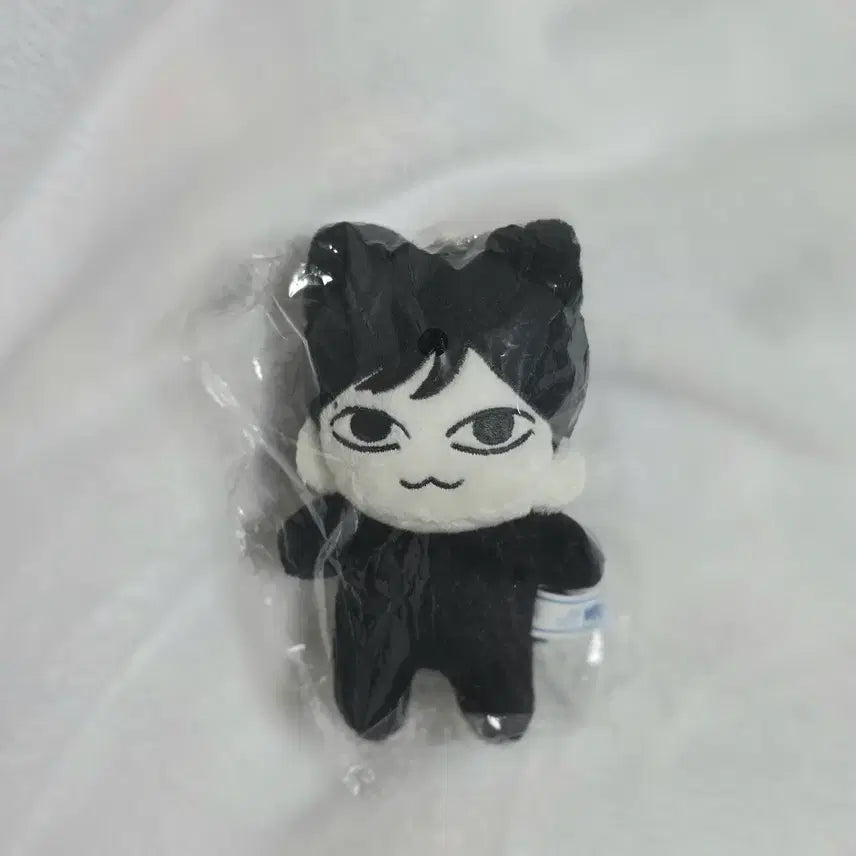 [BUNJANG] The Boyz Juyeon Mamuljoo 10cm Plush / 더보이즈 주연 인형 마물쭈 10cm