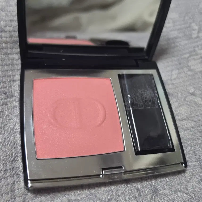[BUNJANG] Dior Rouge Blush 343 Panarea / 디올 루즈 블러쉬 343 파나레아 팝니다