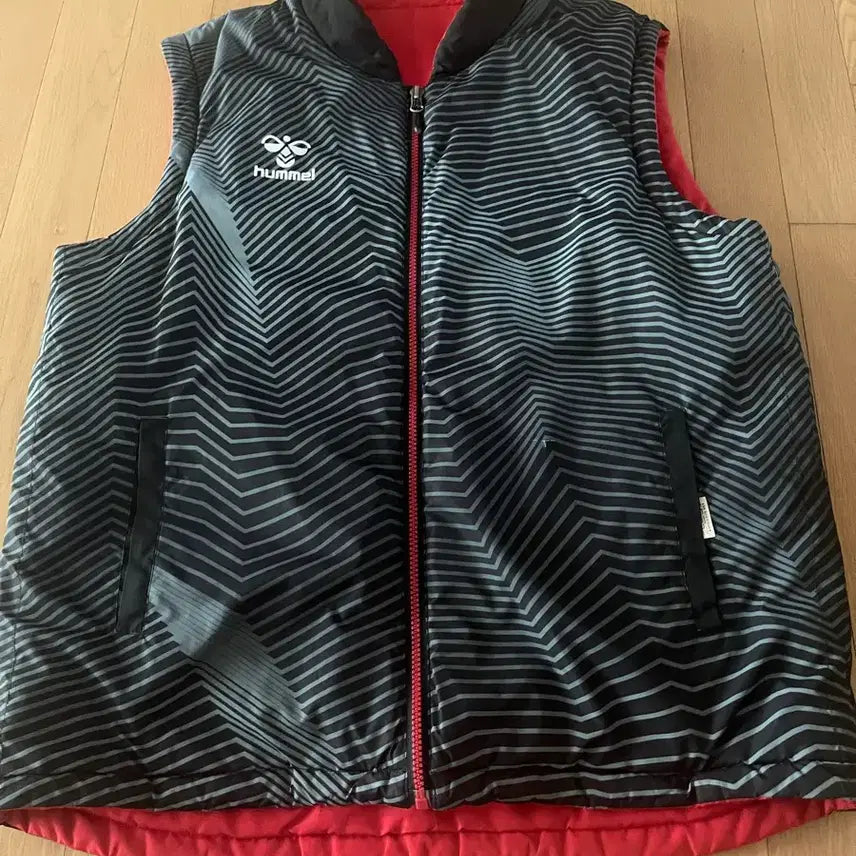 [BUNJANG] Hummel Reversible Lightweight Padded Vest / 험멜 양면 경량 패딩 조끼