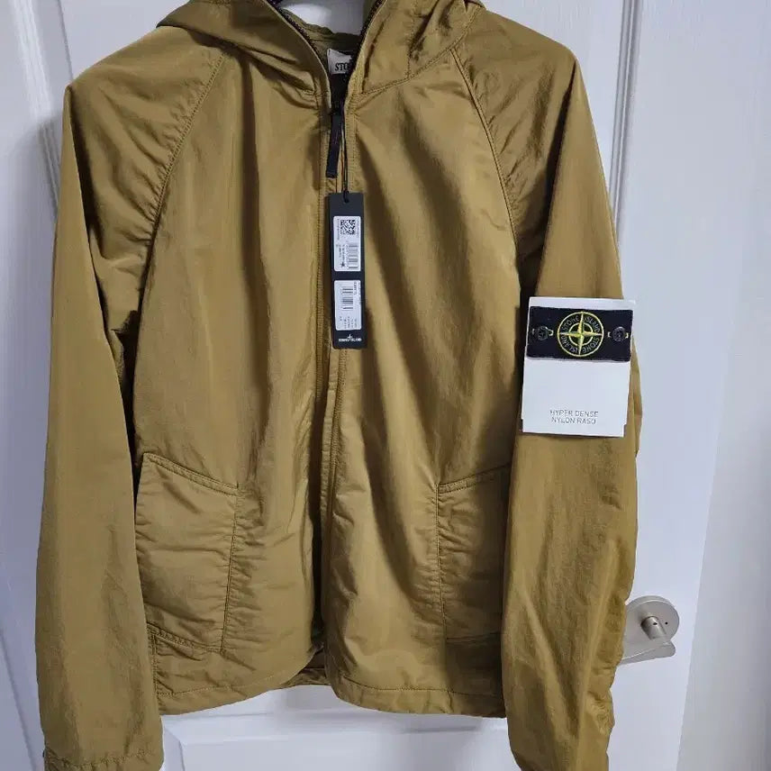 [BUNJANG] Stone Island Hyper Dense Nylon Raso Windbreaker XL / (정품) 스톤아일랜드 하이퍼 덴스 나일론 라소 바람막이 XL