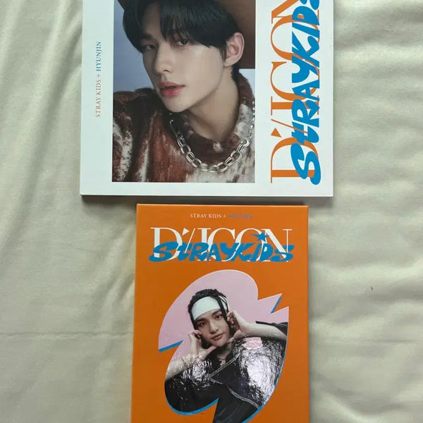 [BUNJANG] Stray Kids Dicon Photobook & Photocard Set / 스트레이키즈 스키즈 디아이콘 양도