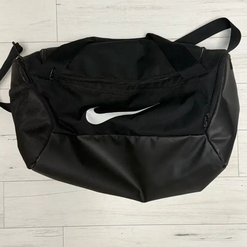 [BUNJANG] Nike Black Sports Bag / 나이키 스포츠 가방 검정