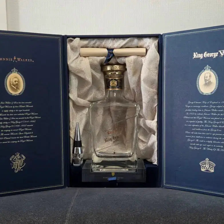 [BUNJANG] Johnnie Walker King George V Whisky Empty Bottle Set / 조니워커 킹 조지 5세 위스키 750ml 공병