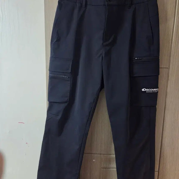 [BUNJANG] Discovery Expedition Cargo Pants Black / 디스커버리 익스페디션 카고 바지 블랙