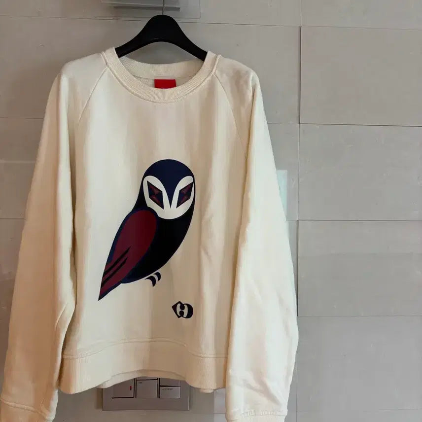 [BUNJANG] Lucky Chouette Ivory Sweatshirt / 럭키슈에뜨 아이보리 맨투맨 36