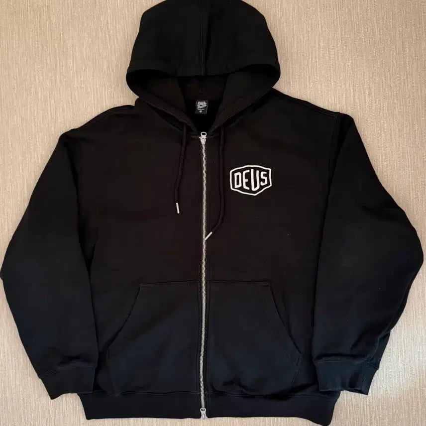 [BUNJANG] Deus Ex Machina Black Hoodie Zip-Up XL / 데우스 엑스 마키나 후드집업 XL