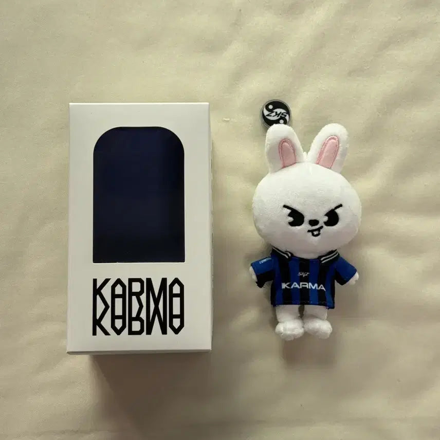 [BUNJANG] Stray Kids Lee Know Karma Rabbit Doll / 스트레이키즈 스키즈 스키주 카르마 리빗 리노 인형 양도
