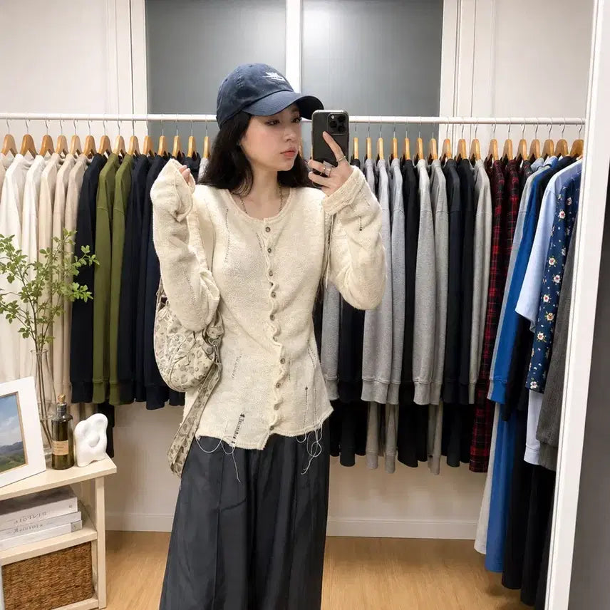 [BUNJANG] Matinkim Vintage Mood Cream Knit Cardigan / 마뗑킴 빈티지 무드 크림 니트 가디건M