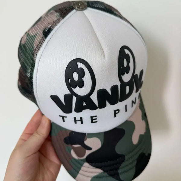 [BUNJANG] Vandy the Pink Eye Logo Trucker Hat Green Camo / 반디 더 핑크 Vandy the Pink 아이 로고 트러커 햇 그린 카모