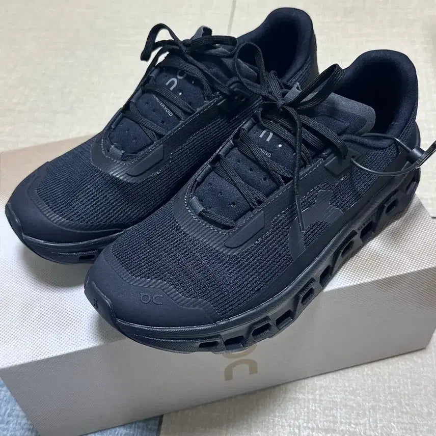 [BUNJANG] On Running Cloudmonster Void Black Running Shoes (230mm) / (W) 230mm 온 러닝 클라우드몬스터 보이드 블랙