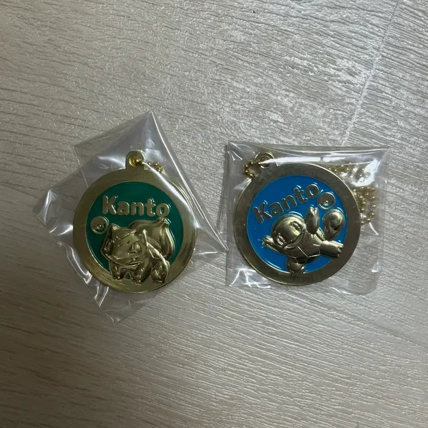 [BUNJANG] Pokemon 30th Anniversary Ichiban Kuji Prize J Metal Charm Bulbasaur & Squirtle Bundle Set / 포켓몬스터 30주년 제일복권 J상 메탈참 이상해씨 꼬부기 일괄