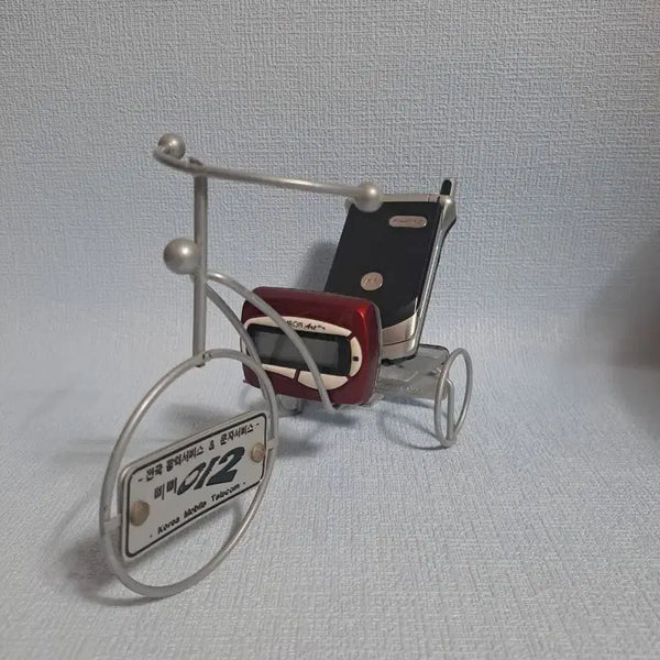 [BUNJANG] Vintage 90s Paging Device & Mobile Phone Memorabilia Display / 삐삐 012 * 이동전화 011 [ 희귀수집품 ] 레트로 통신자료