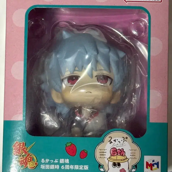 [BUNJANG] Gintama Gintoki 6th Anniversary Limited Edition Look Up Strawberry Cushion (Includes Bonus, Sealed) / 은혼 긴토키 6주년 한정판 룩업 딸기방석 특전 포함 미개봉
