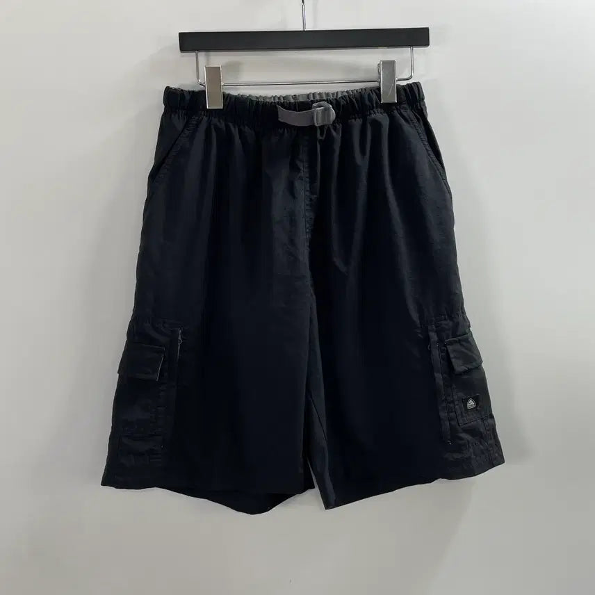 [BUNJANG] Nike ACG Black Cargo Shorts / 나이키 ACG 블랙 카고 쇼츠 팬츠 (onp.92)
